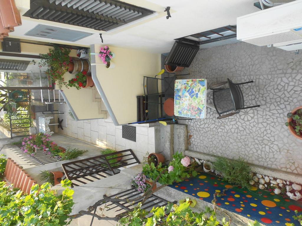 Apartmani Luiza Cres Cameră foto